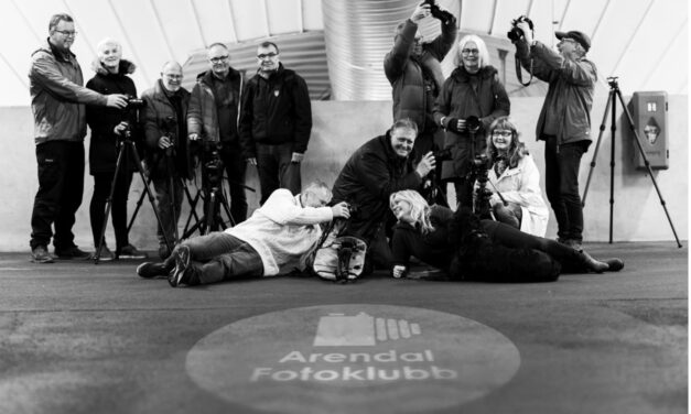 Arendal fotoklubb 15 år – markerer med bildevisninger og utstilling